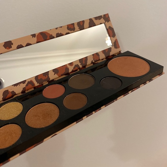 mac mischief minx eyeshadow palette - Picture 4 of 8